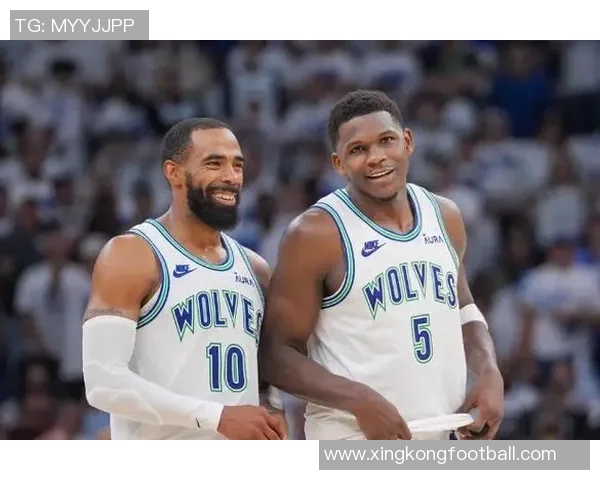 爱德华兹公开电话号码邀吧友们热情互动快来发短信吧 爱德华兹公开电话号码邀吧友们热情互动快来发短信吧