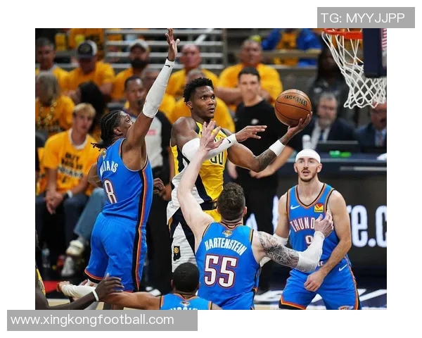格兰特表现出色19投8中砍下29分6篮板4助攻并完美罚球9中9