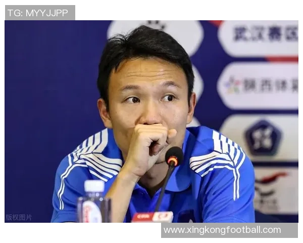 邓卓翔先生正式出任武汉三镇足球俱乐部体育总监开启新篇章 邓卓翔先生正式出任武汉三镇足球俱乐部体育总监开启新篇章