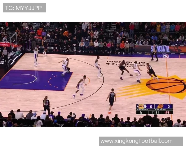 布克分享决策哲学：信任队友是我传球的动力与信念