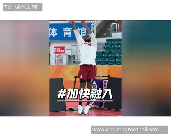 阿德尔曼称赞卡梅隆约翰逊的重要性及其融入球队的表现