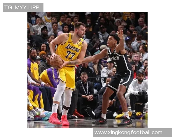 东契奇与里夫斯联手创造罚球新纪录湖人比赛表现令人失望