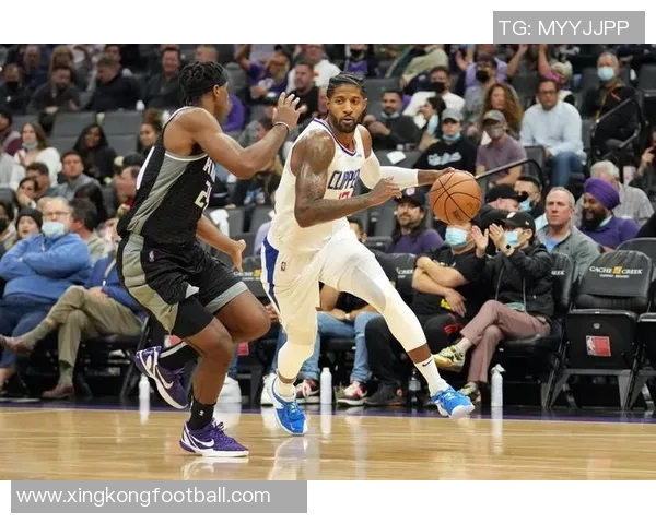 乔治和恩比德积极参与训练昨日赛后状态良好令人振奋